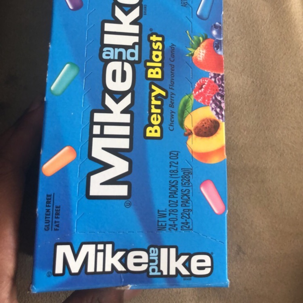 Meet your Posher, Coby